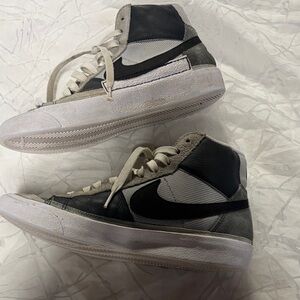 Nike High-Top Sneakers in Black, Gray, White , used, men 8.5